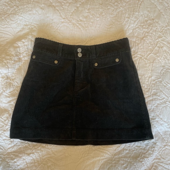 A&F Courduroy Mini Skirt - Picture 2 of 5
